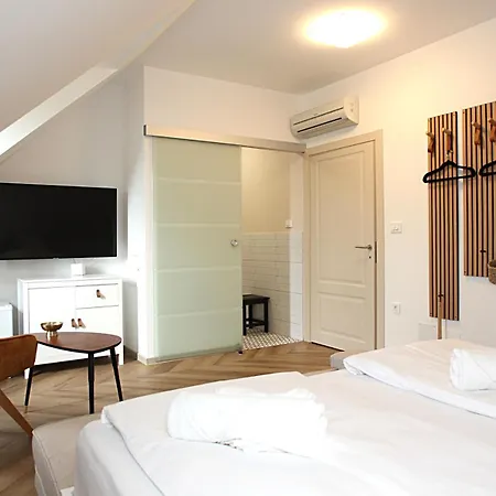 D Boutique With Parking & Fast Access Gasthof