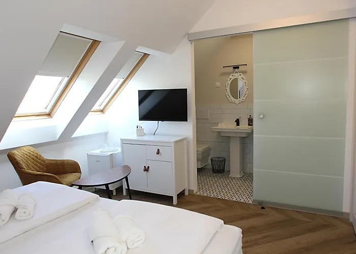 D Готель типу 