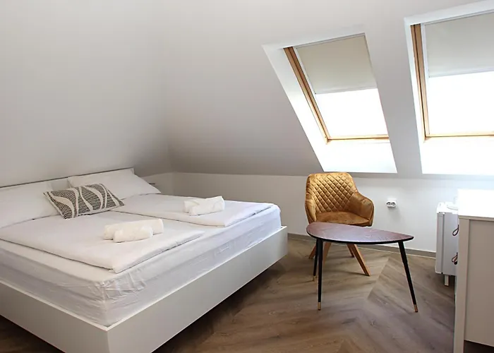 D Готель типу 