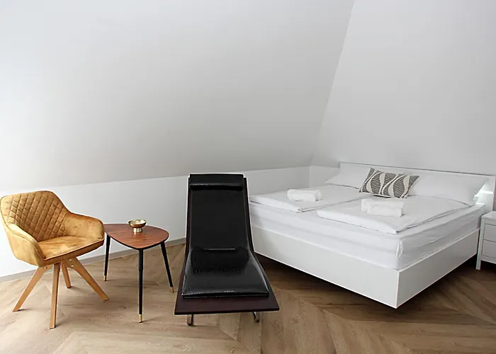 D Готель типу 